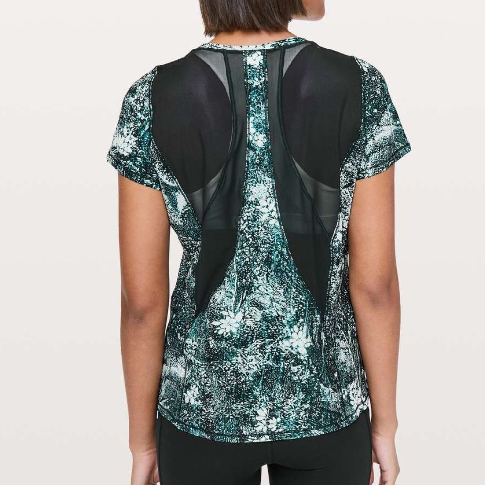 Lululemon Seek The Heat Short Sleeve Wildwood 6